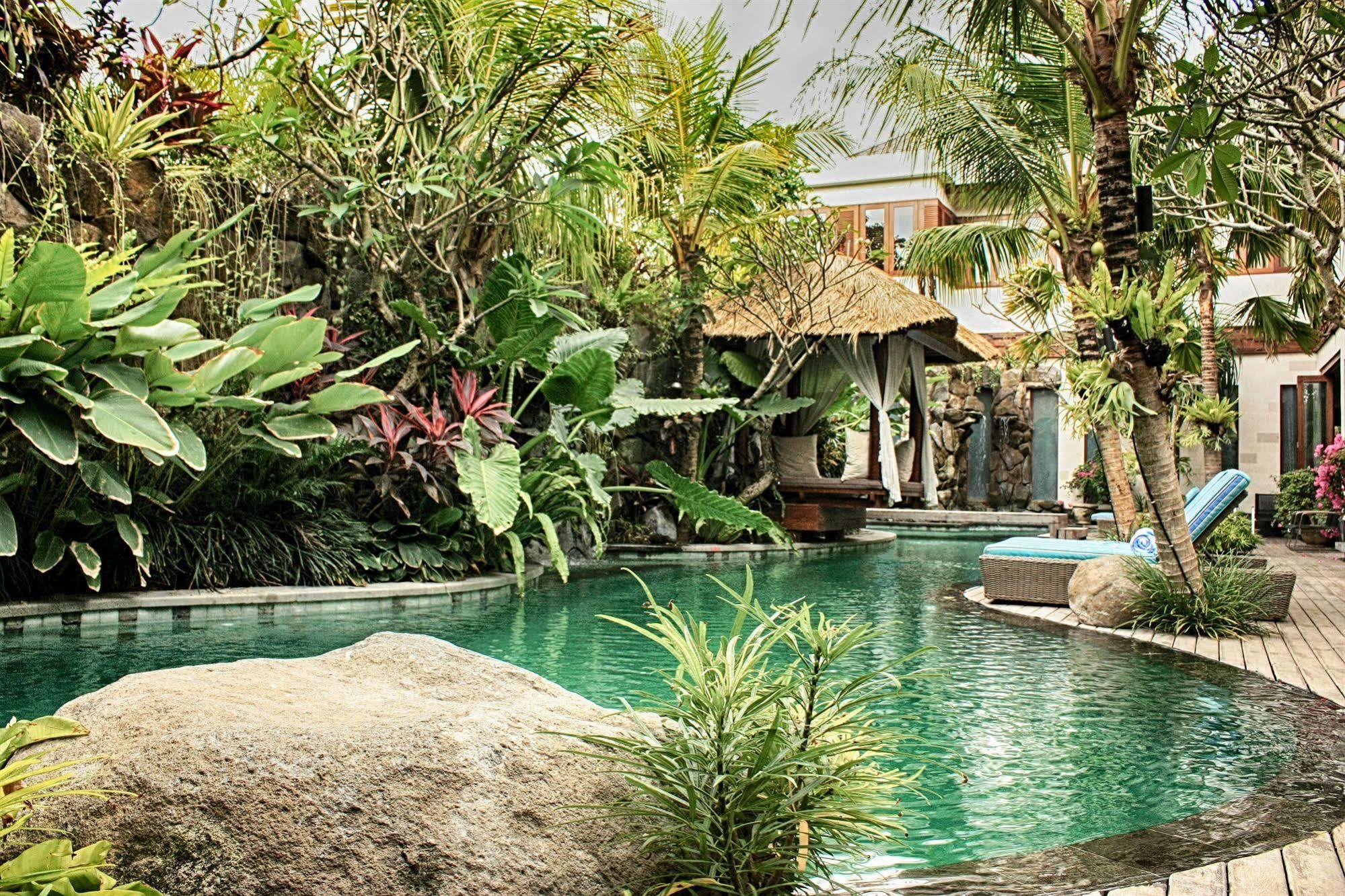 The Dipan Resort, Villas And Spa Seminyak Exterior foto